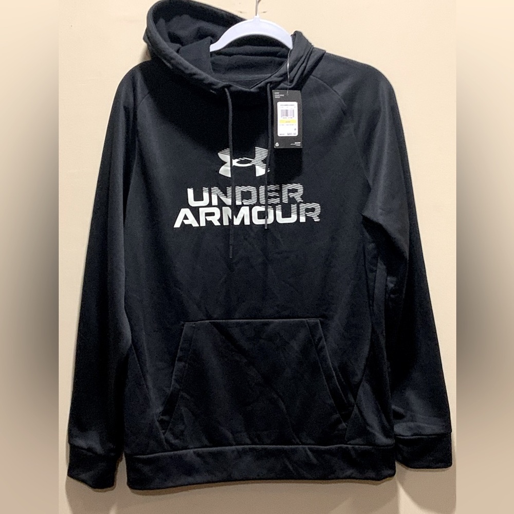 XL under armor hoodie
